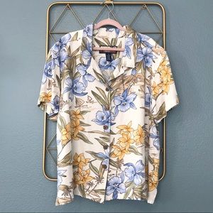Hawaiian Button Up Collared T-Shirt!